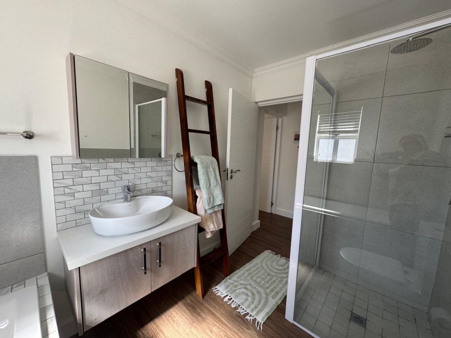 To Let 2 Bedroom Property for Rent in Da Gama Village Western Cape